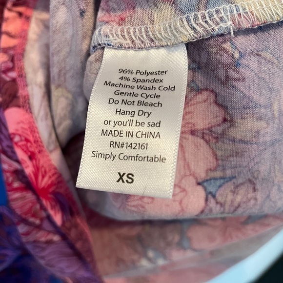 LuLaRoe Randy Raglan Top XS - Picture 4 of 4